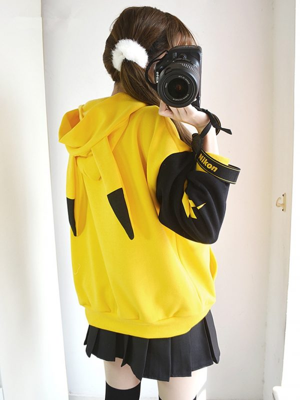 Yellow Hoodies Pokmon Cosplay Costume